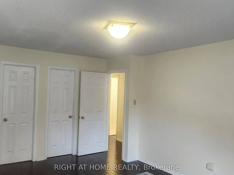 59 Havenhurst Cres — Photo 13