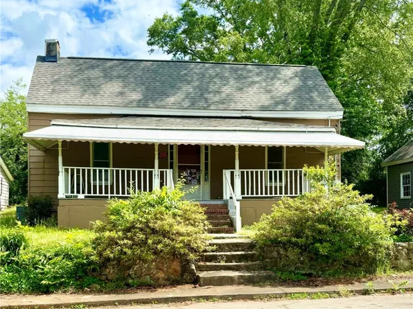 206 Henry M Turner St, Abbeville, SC 29620