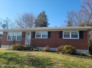 8218 Delido Rd, Louisville, KY 40219