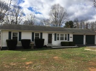 25398 Trinity Dr, Abingdon, VA 24211