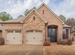 6926 Lagrange Grove Dr, Cordova, TN 38018