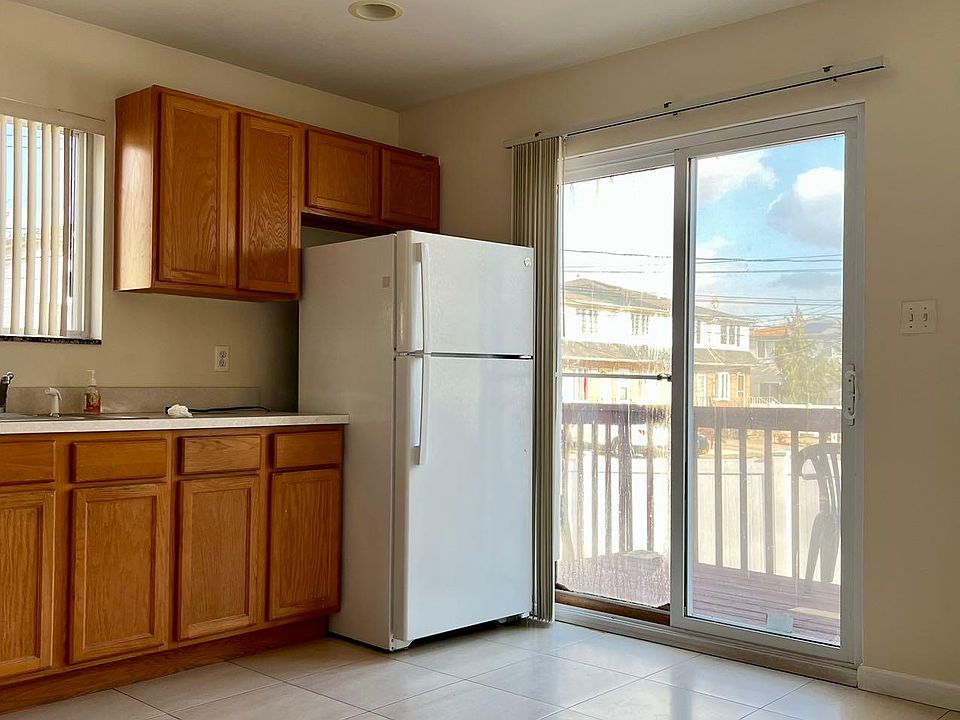 1st image of 337 Union Ave