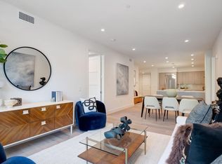 425 1st St #32, Los Altos, CA 94022