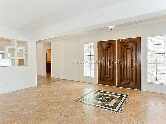 3rd image of 5580 Eldora Ave
