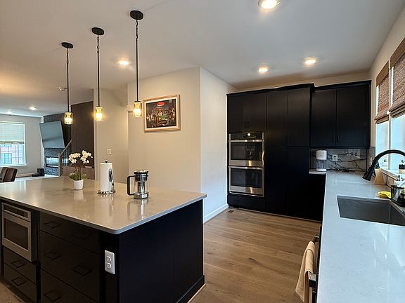 5th image of 12553 Todd Ln #2
