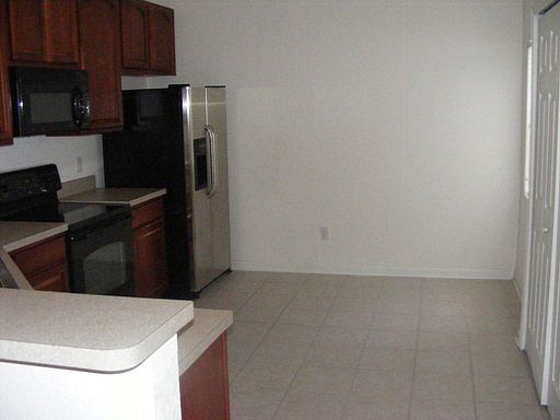 3rd image of 2679 Metro Sevilla Dr Unit 108