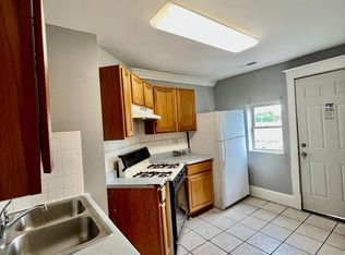 5113 22nd Ave #5, Kenosha, WI 53140