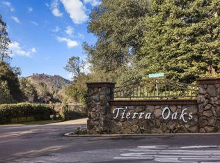 19506 San Vincente Dr, Redding, CA 96003