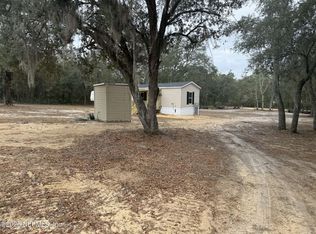 1013 Usina Ave, Interlachen, FL 32148