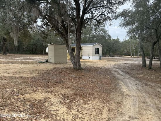 1013 USINA Avenue, Interlachen, FL 32148