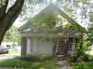 418 N 6th St, Eldridge, IA