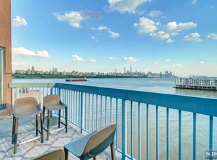601 Rutledge Ct PENTHOUSE 1, Edgewater, NJ 07020