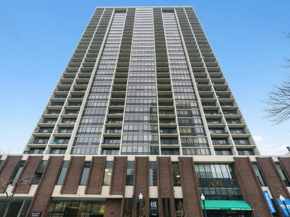 1636 N Wells St APT 911, Chicago, IL 60614