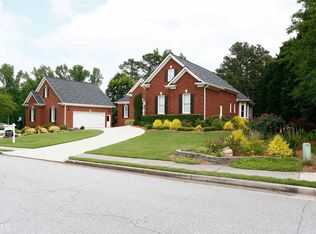 445 Grove Ridge Dr, Loganville, GA 30052