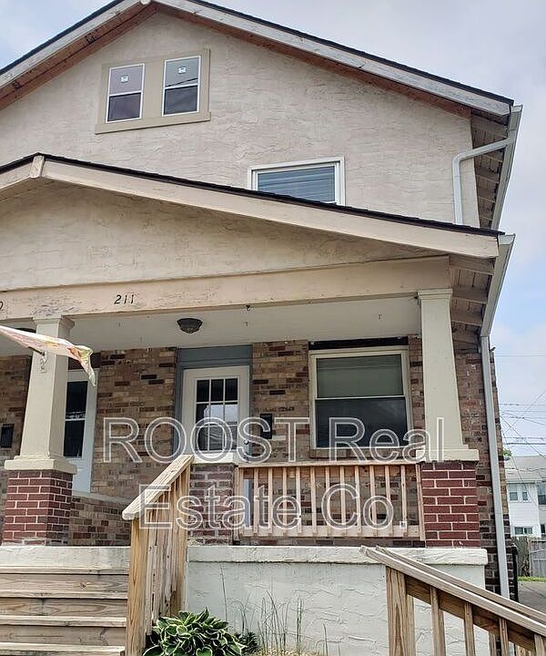 1st image of 209-211 N Hague Ave