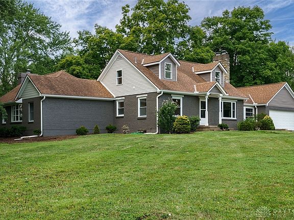 4th image of 7760 Lois Cir
