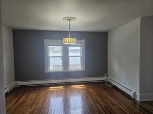 304 Wood Ave FLOOR 2, Hyde Park, MA 02136