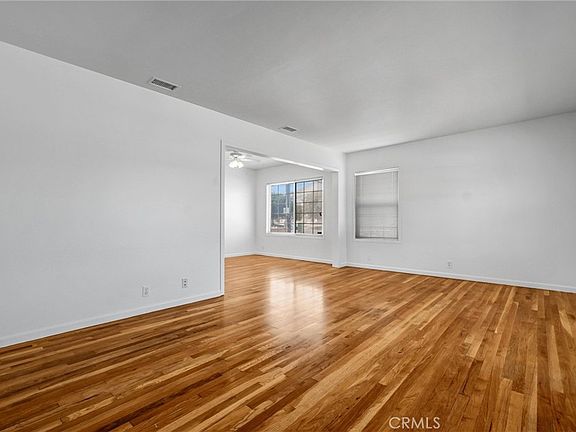 4th image of 4102 Obispo Ave