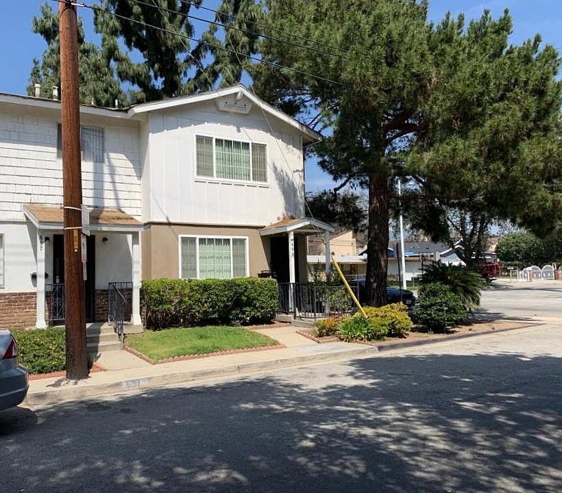 1st image of 697 E Matchwood Pl