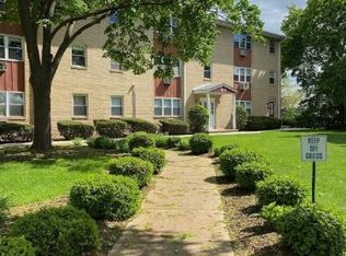 2 Radio Ave APT C25, Secaucus, NJ 07094