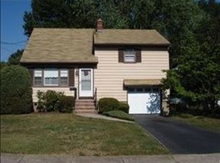 10 Avonridge Rd, Raritan, NJ 08869