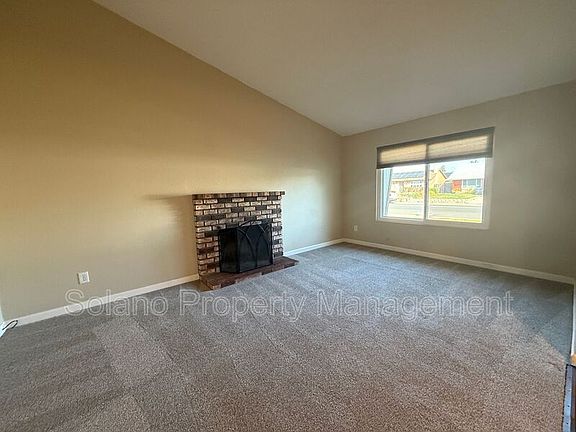 2nd image of 905 Pintail Dr