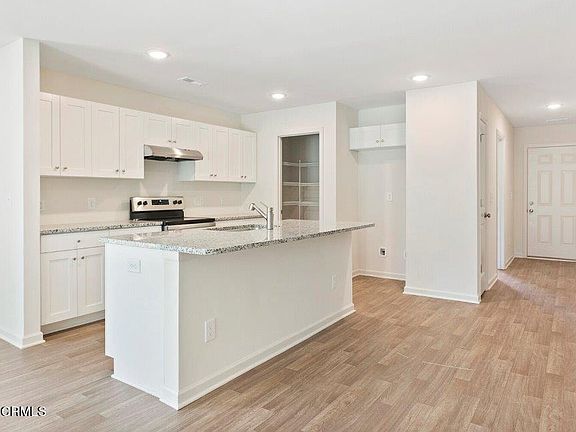 5th image of 4329 Jones Street SW
