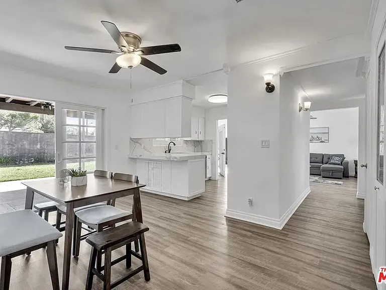 28040 Ermine Pl — Photo 21