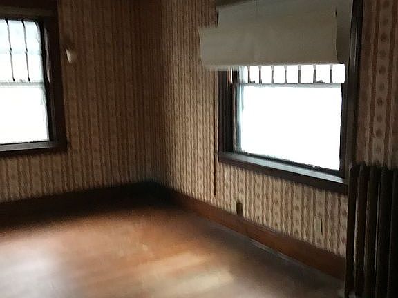 Bedroom 3 of 4