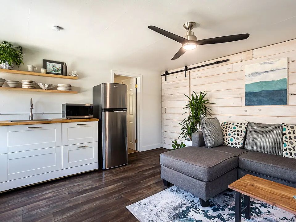 1st image of 1525 56th St S #2