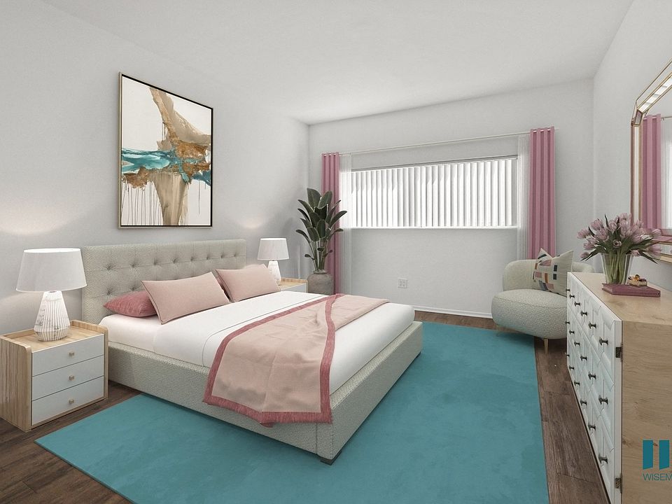 Bedroom with Vinyl Flooring and Large-Size Window