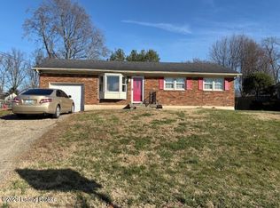 8405 Glenmore Ln, Louisville, KY 40258