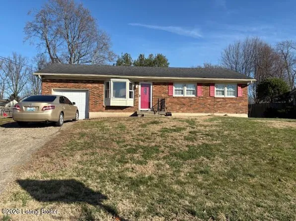 8405 Glenmore Ln, Louisville, KY 40258