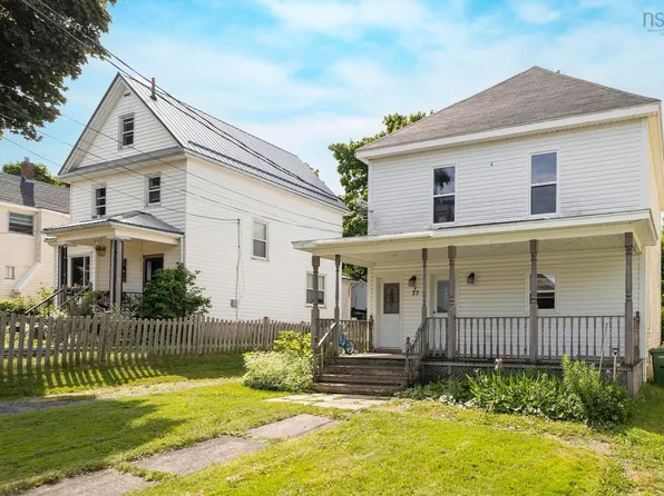 25 Jubilee Ave, Stellarton, NS B0K 1S0