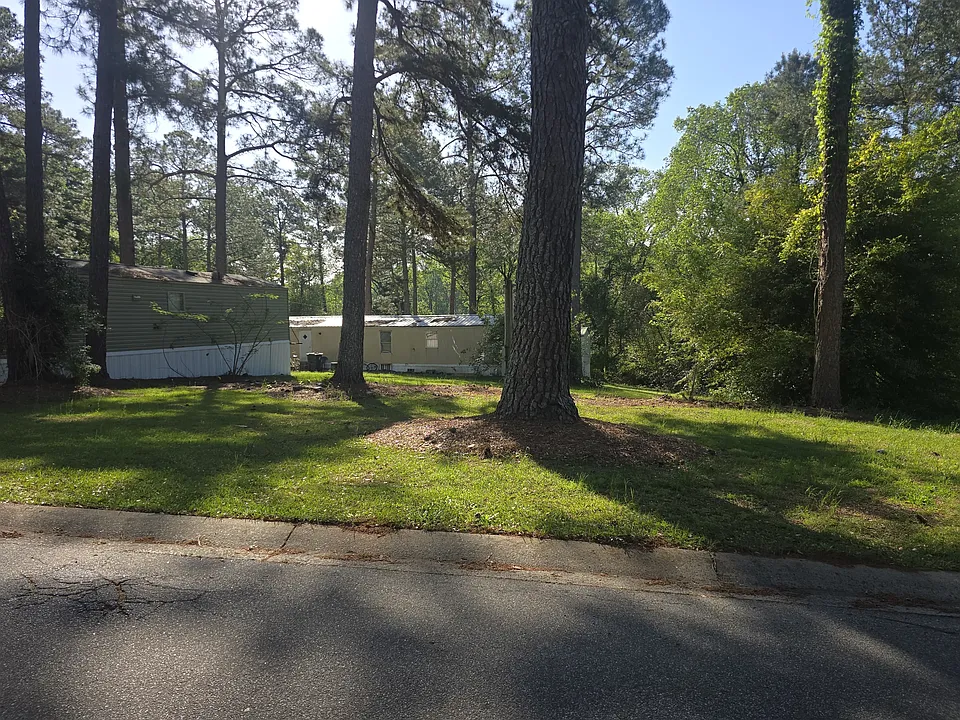 822 Vienna Rd #33