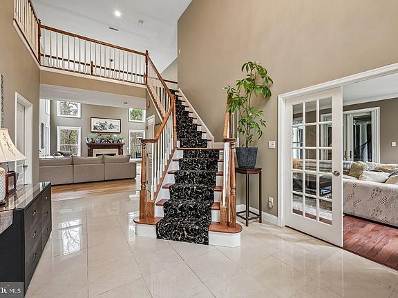 4th image of 24 Serenity Ct
