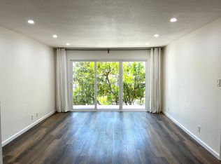250 Elm St APT 15, San Mateo, CA 94401