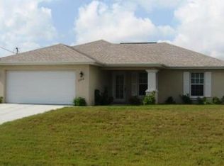 3741 NE 13th Pl, Cape Coral, FL 33909