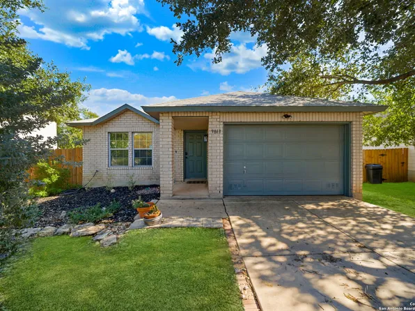9863 CHELSEA CIR, Selma, TX 78154