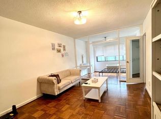 2141 I St NW APT 410, Washington, DC 20037