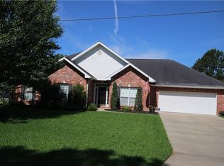 5730 Larch St, Lake Charles, LA 70605