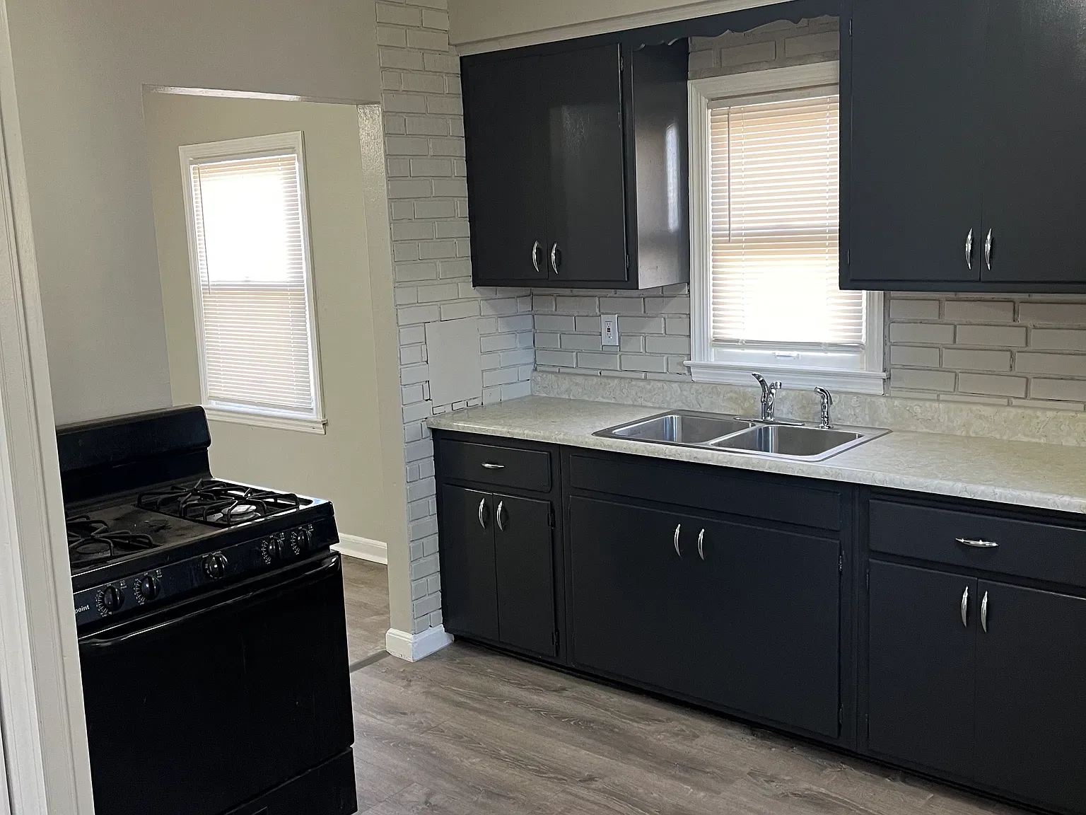 2 bed, $1,450 — Photo 4