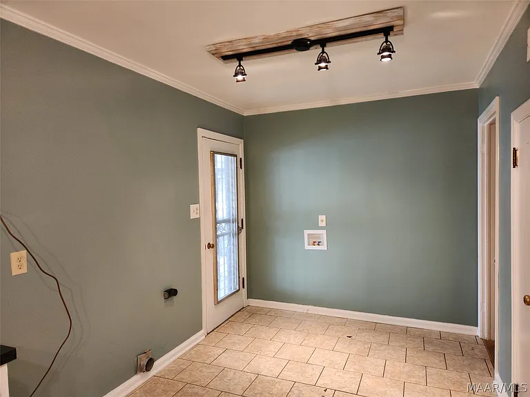 2814 Ashley Ave — Photo 18