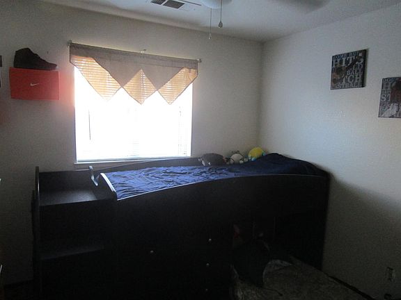 4th image of 2279 Johannisburg Dr