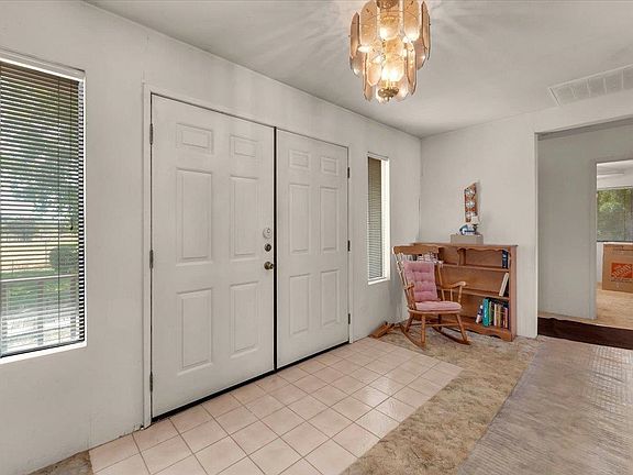 5th image of 22740 Reno Ave