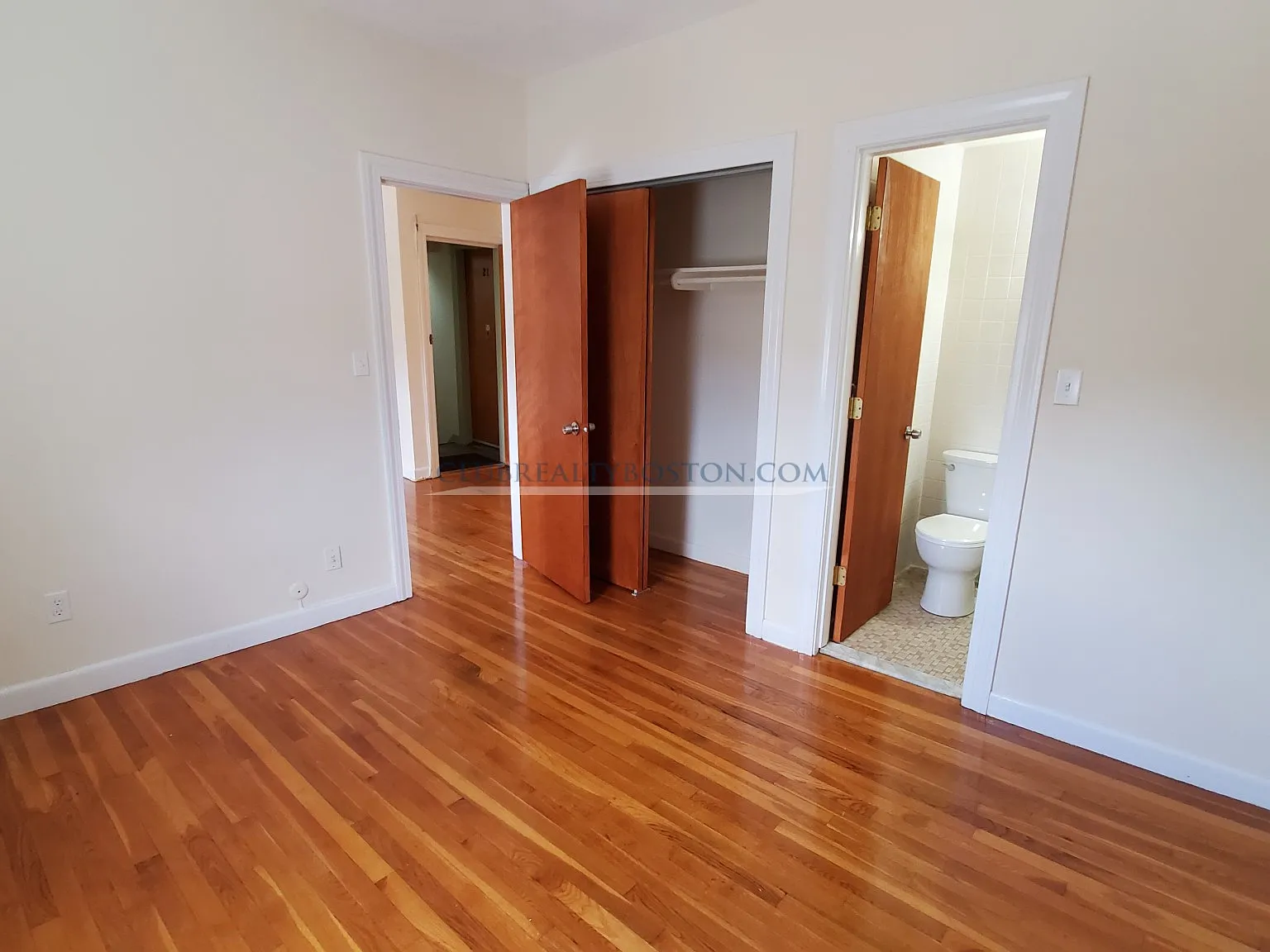 1 bed, 1.0 bath, $2,000 — Photo 2