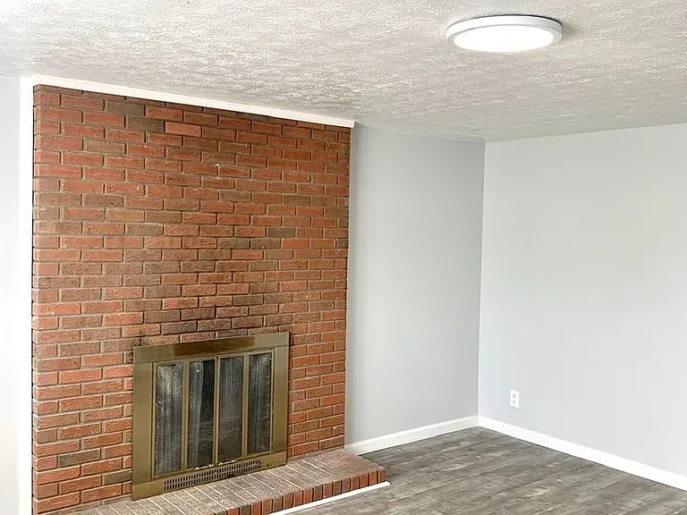 3311 Mid Dale Ln — Photo 8