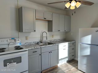 738 N 4th St APT 3, Sunbury, PA 17801