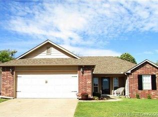 7891 Patriot Ln, Sapulpa, OK 74066