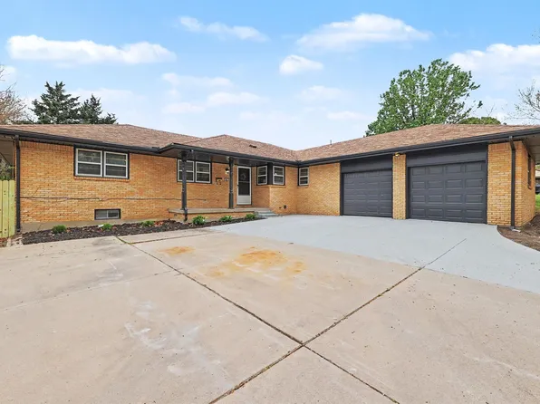 801 E Goeldner Ln, Derby, KS 67037